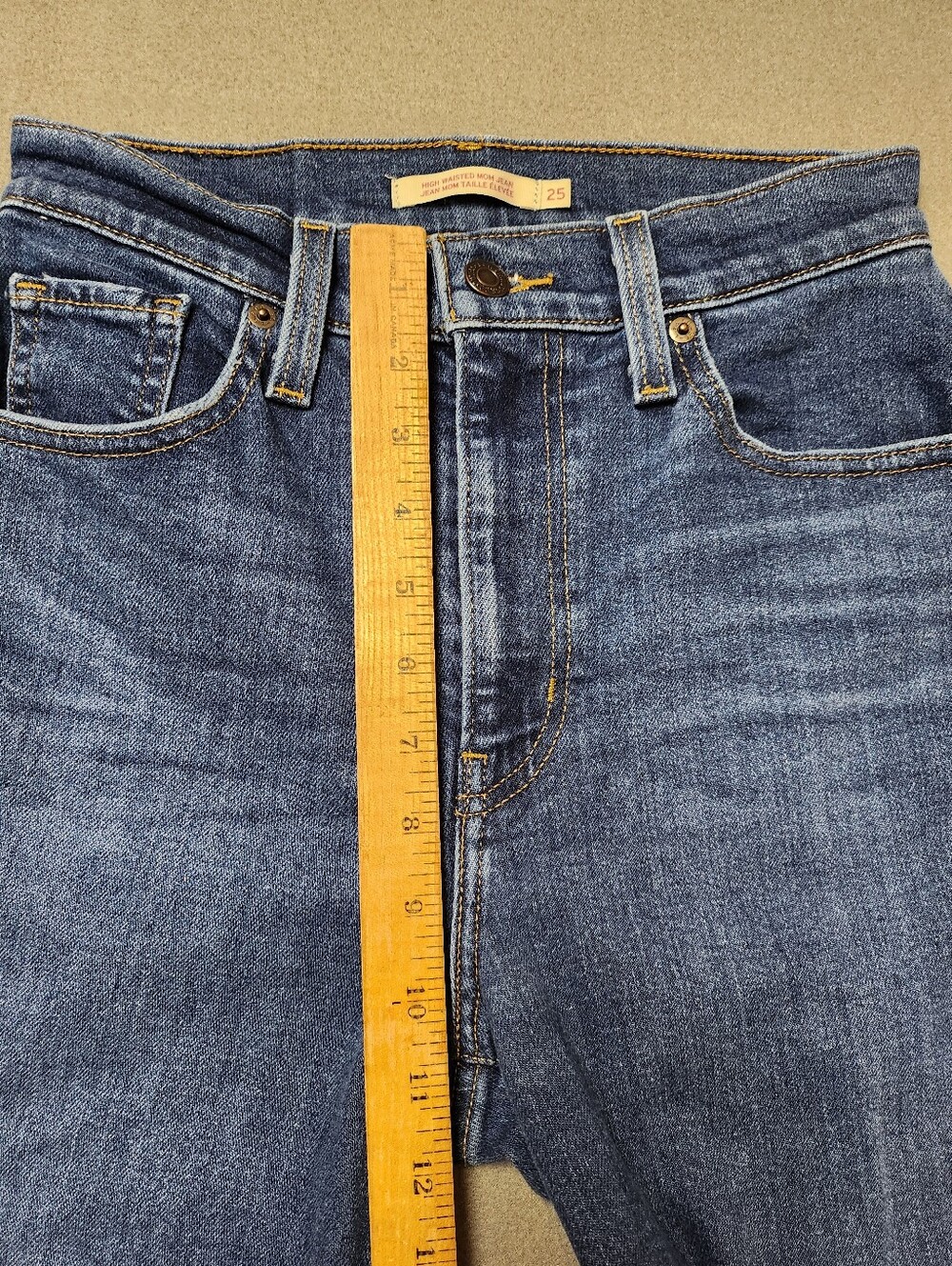 Levi’s High Waisted Mom Jean Classic High-Rise Blue Women's Jeans Sz 25 - Picture 10 of 12